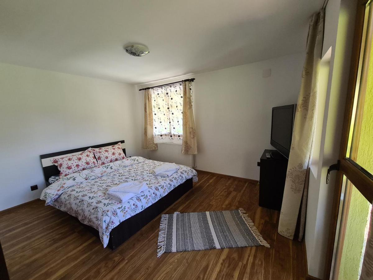 Maricom Home Zărneşti Extérieur photo