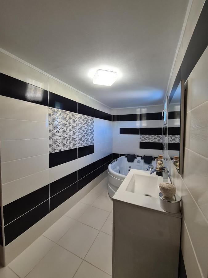 Maricom Home Zărneşti Extérieur photo